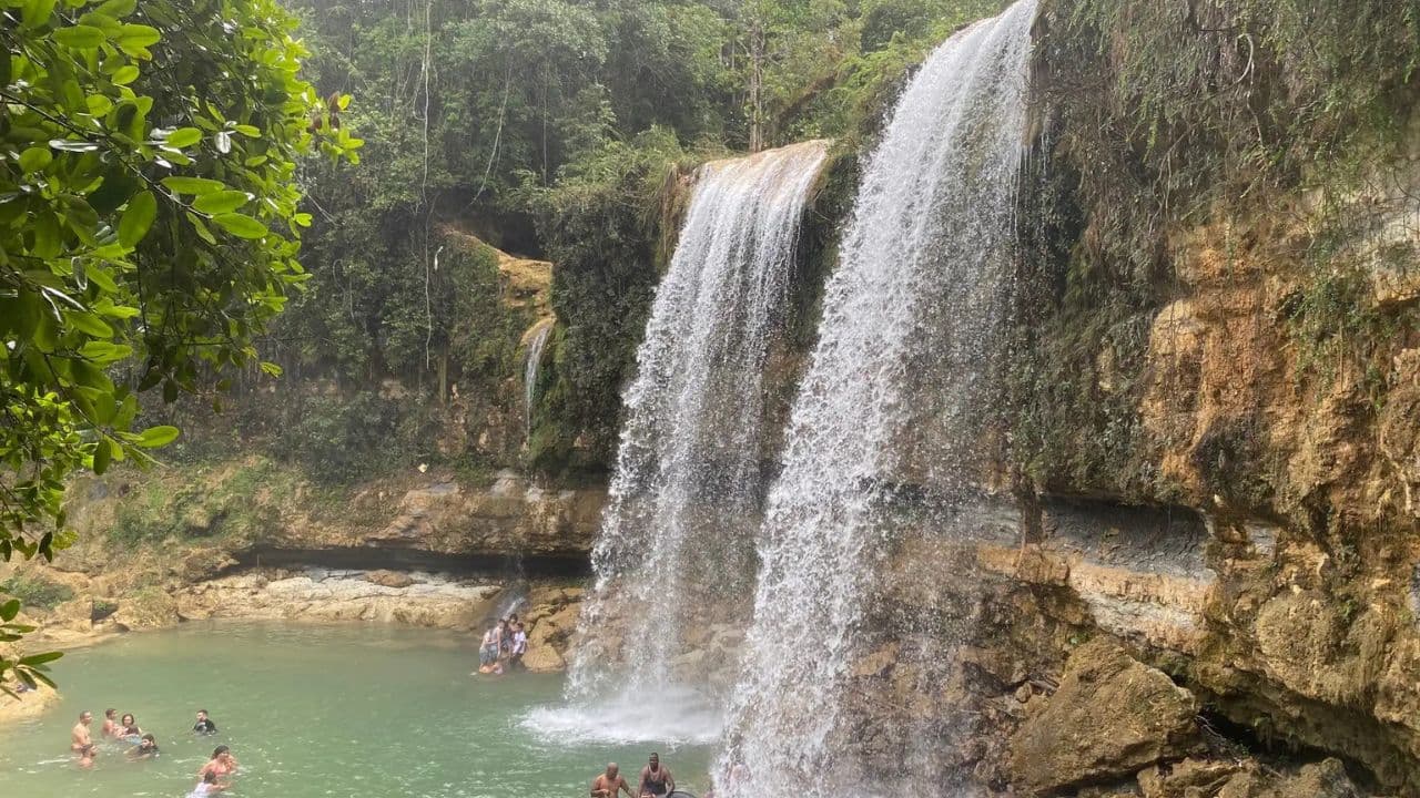 Santo Domingo: Samana, El Limon Şelalesi ve Cayo Levantado - Photo 2 (Gallery view)