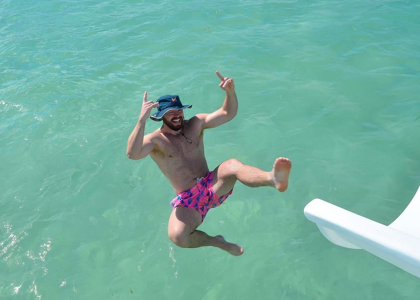 Sand-Bar Punta Cana Party Boat unlimited drinks, snorkeling Vibes