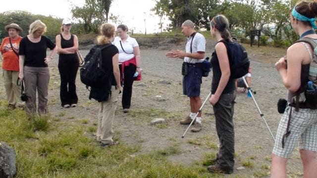Plimbare de istorie naturală în pădurea tropicală de 3,5 ore la vulcanul Arenal - Photo 3 (Gallery view)