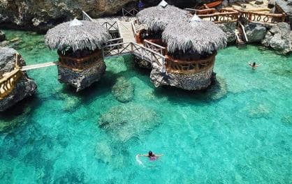 Fricolandia Beach Club Day Pass with Lunch