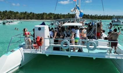 Puerto Plata Private Catamaran: Snorkeling, BBQ & Open Bar - Photo 4 (Gallery view)