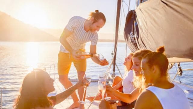 Fajardo: Afternoon Sailing Charter with Appetizers & Drinks