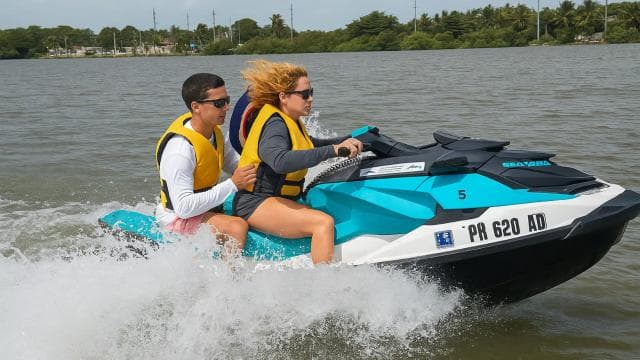 Catano: 1-Hour Jet Ski Rental for Drivers 21+ - Dominican Republic