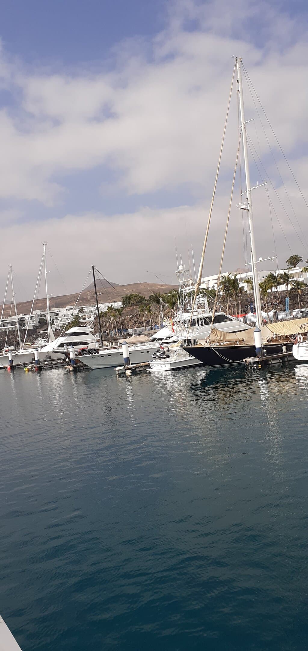Water Taxi: Puerto del Carmen - Puerto Calero