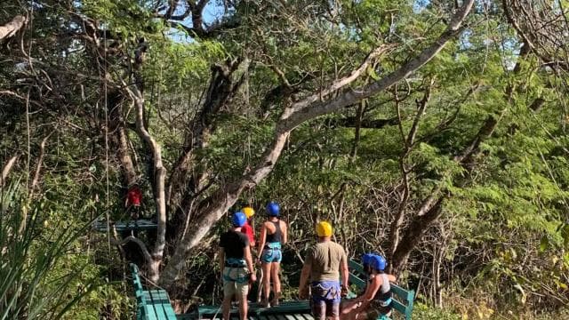 Tamarindo: Ziplining in the Costarican jungle - Photo 3 (Gallery view)