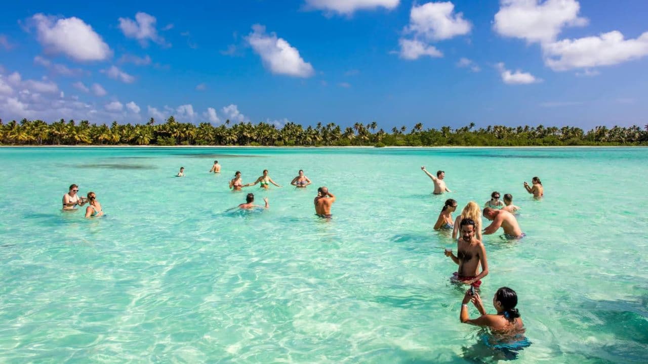 Saona Island Tour with Lunch from Santo Domingo