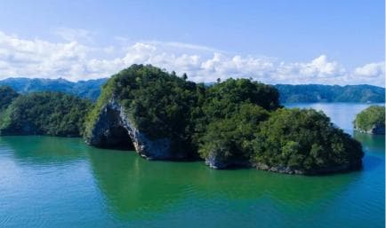 Los Haitises National Park: Boat and Walking Tour with Lunch