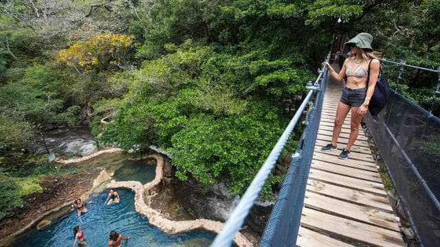 Combo Tour: Lunch + Río Negro hotsprings