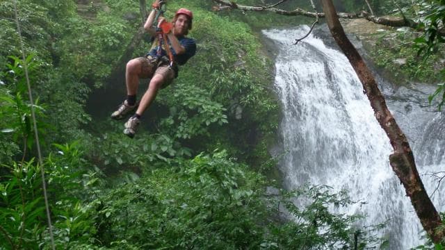 Puntarenas: Zip-Line-Canopy-Tour über 11 Wasserfälle - Photo 2 (Gallery view)