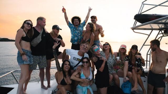 Tamarindo: Sunset Catamaran Pacific Lounge Tour