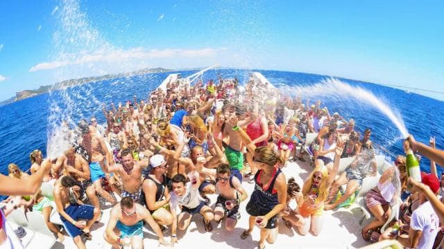 Party Boat - Booze Cruise Punta Cana