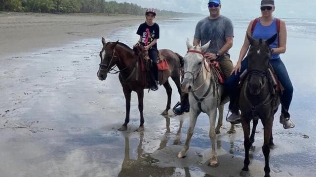 Esterillos Este : balade à cheval sur la plage Manuel Antonio - Photo 2 (Gallery view)