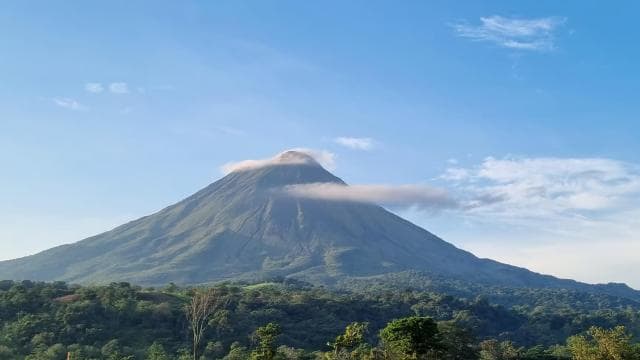 Volcan Arenal : randonnée guidée sur le sentier El Silencio - Photo 2 (Gallery view)