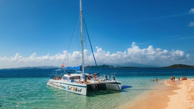 From Fajardo: Icacos Island Full-Day Catamaran Trip