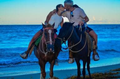 Punta Cana: Horseback Riding Tour with Sunset at Macao Beach