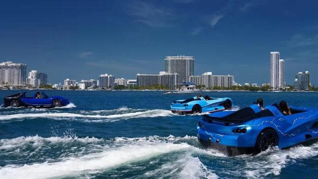 San Juan: WATER JET CAR-Red Bugatti Experience