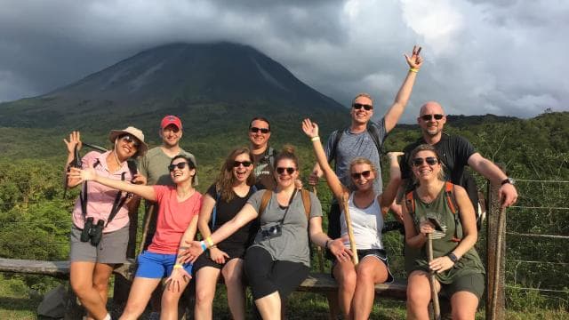 La Fortuna: Öğle Yemeği ile Arenal Yanardağı ve Şelale Turu - Photo 3 (Gallery view)