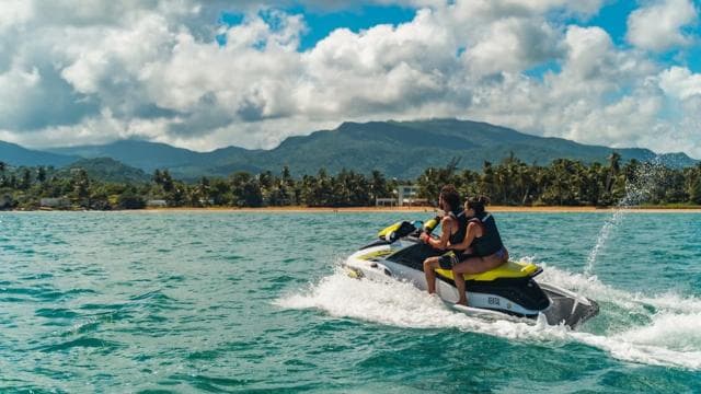 Luquillo: Guided Jet Ski Tour of Luquillo Beach