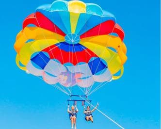 Punta Cana: Boogie-Boarding- und Parasailing-Abenteuer - Photo 2 (Gallery view)