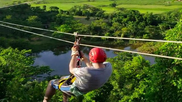 San Juan: Ecoadventure Ziplining Close to the City