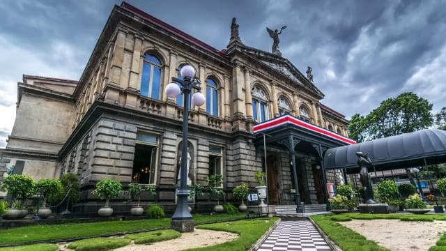 Small Group Cultural Walking Tour in San Jose - Dominican Republic