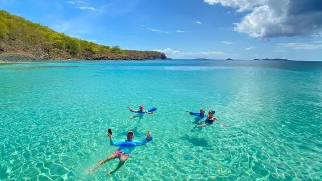 From Fajardo: Snorkeling and Beach Day in Culebra