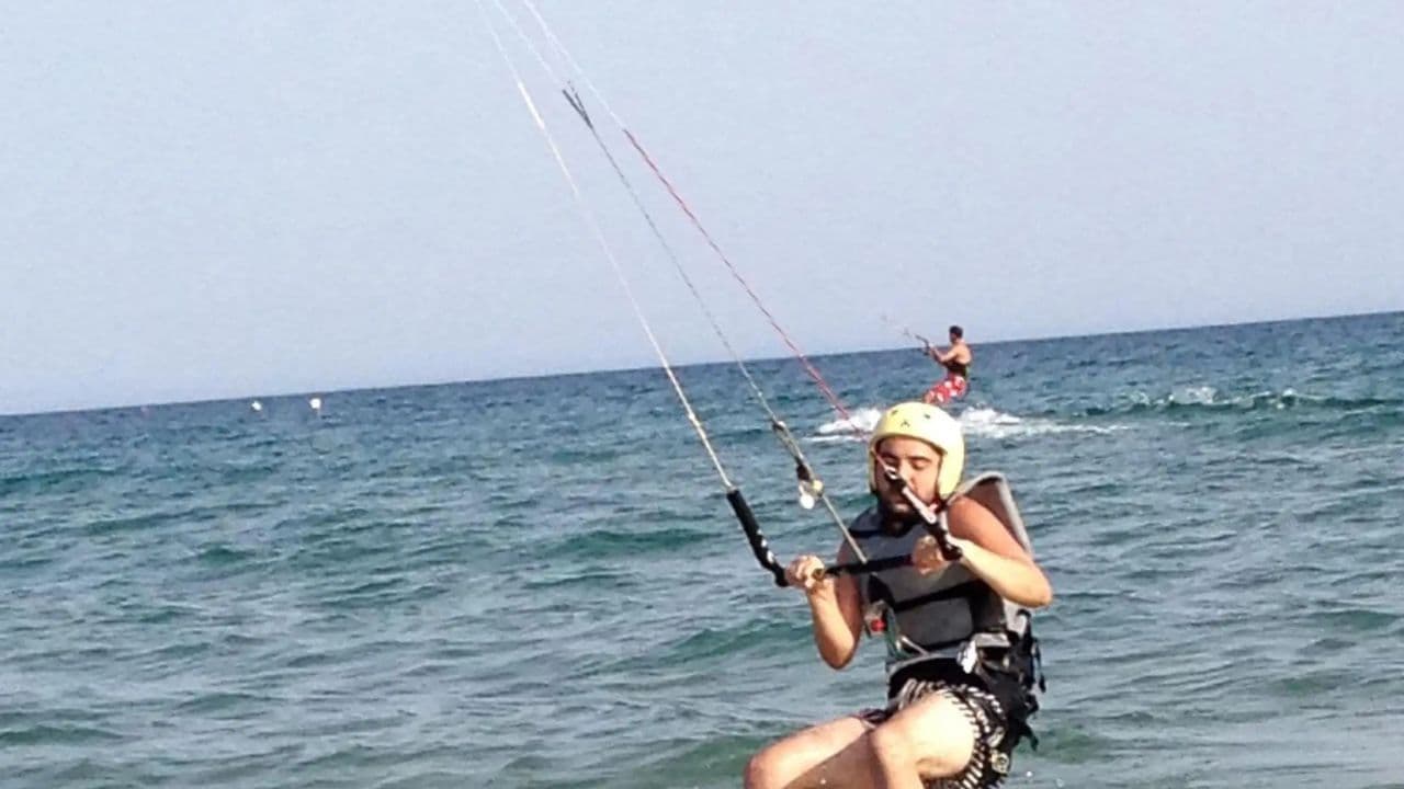 Learn to Kitesurf in Cabarete at AGK Kite School - Photo 4 (Gallery view)
