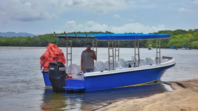 Tamarindo: Tamarindo Estuary Boat Tour with Naturalist Guide