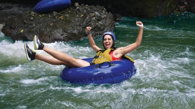 La Fortuna: White Water Tubing Tour with Guide and Transfers