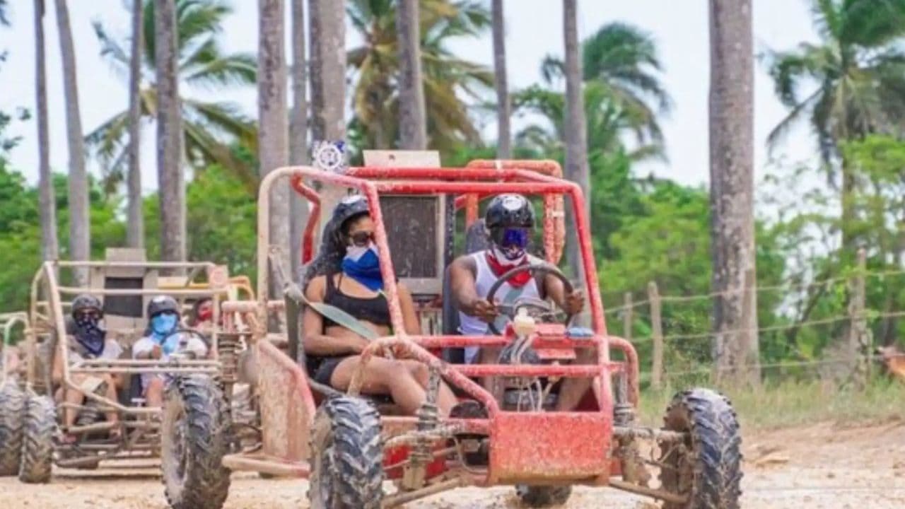 Bayahibe: Chavón Nehri ve Yerel Tadımla Buggy Turu - Photo 2 (Gallery view)