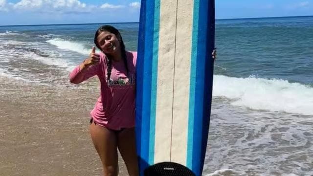 Rincon: Surfing Lesson