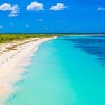 Bahía de las Águilas + Laguna de Oviedo ¡TODO INCLUIDO!