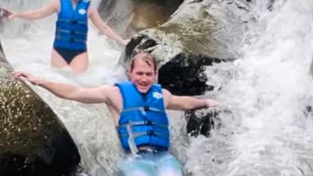 San Juan: Rainforest Waterslides & Beach Tour with Transport