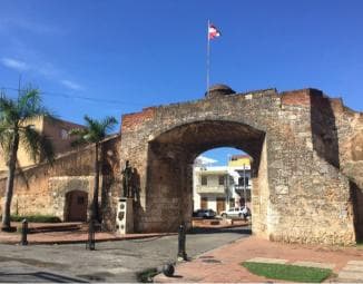 Private: Santo Domingo: Colonial Zone Guided Bike Tour - Photo 2 (Gallery view)