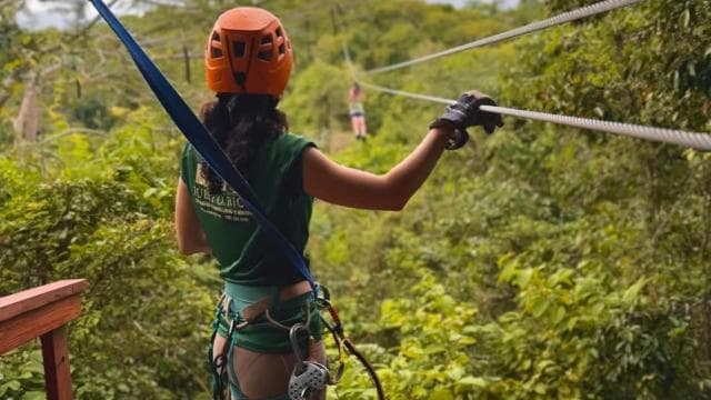 San Juan: Ecoadventure Ziplining Close to the City