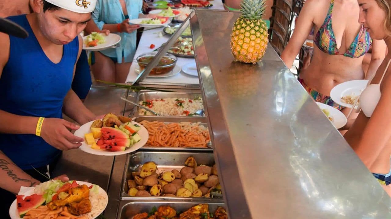 Full-Day Saona Island Tour by Speedboat