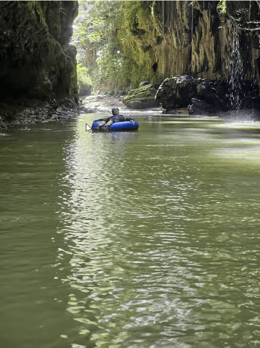 Puerto Rico: Tanama River Tubing & Cave Adventure in Arecibo - Dominican Republic