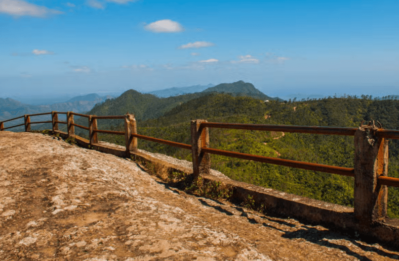 La Gran Piedra Excursion