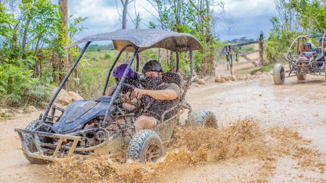 Aventura Buggy Punta Cana:Cueva Playa Macao - Photo 4 (Gallery view)