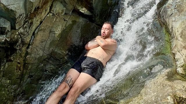 From San Juan: El Yunque Rainforest Tour with Waterslide