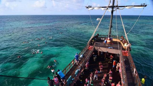 Punta Cana: Pirate Ship and Snorkeling Adventure with Sharks - Photo 4 (Gallery view)