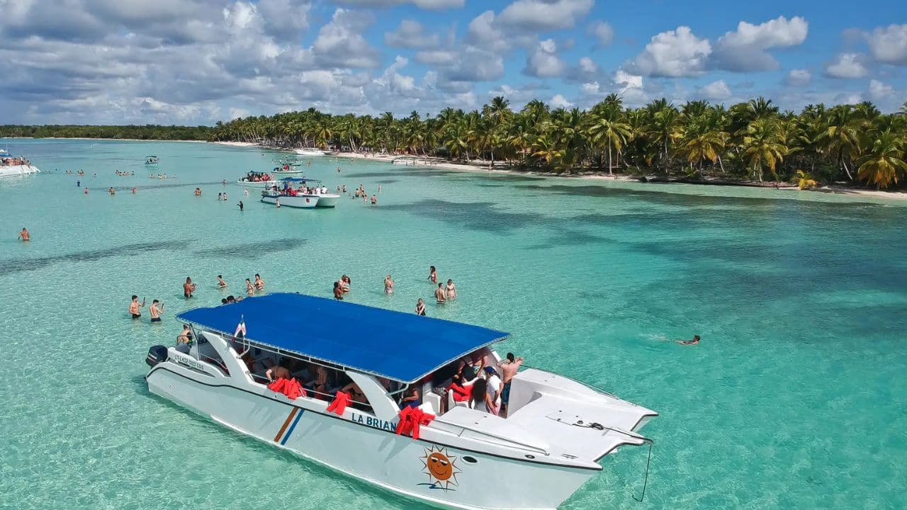 Saona Island: Incredible day With buffet from Punta Cana - Photo 2 (Gallery view)