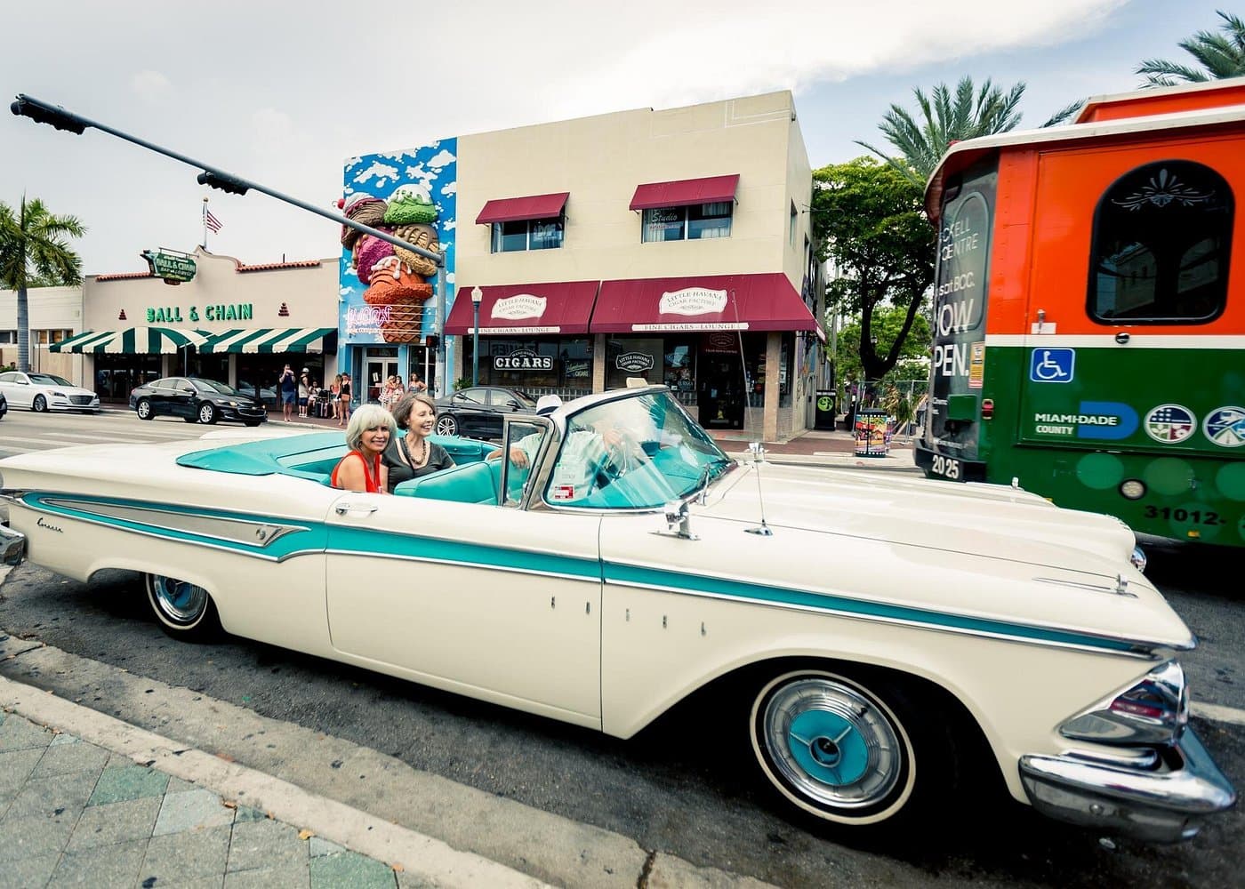 Tour machin klasik nan Miami Beach, Wynwood ak Little Havana - Photo 2 (Gallery view)