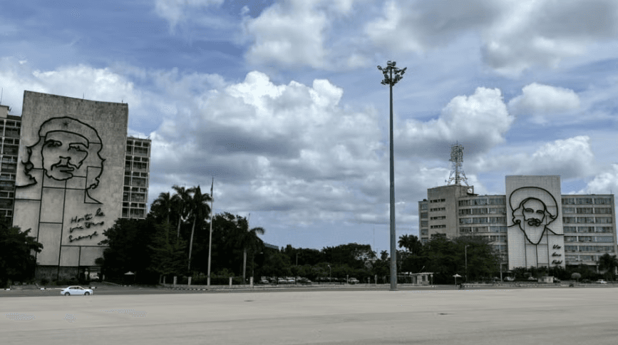 Havana Walking Tour - Photo 3 (Gallery view)