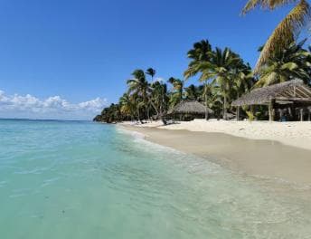 Punta Cana - Santo Domingo: Saona Island VIP Catamaran Tour