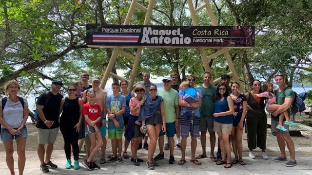 Manuel Antonio National park: All inclusive 8 hours tour