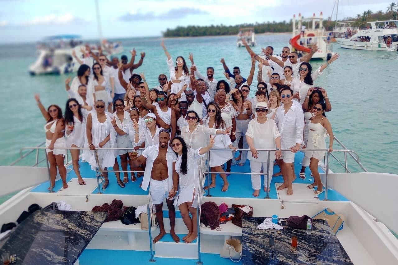 Private Party boat, snorkeling, sand bar, music, drinks