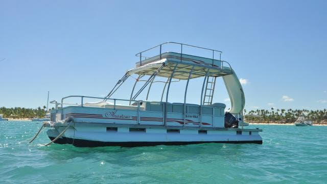Small-Group Cruising and Snorkeling Catamaran Tour