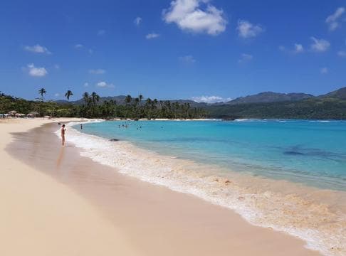 Samana: Fronton & Madame Beach tour Las Galeras