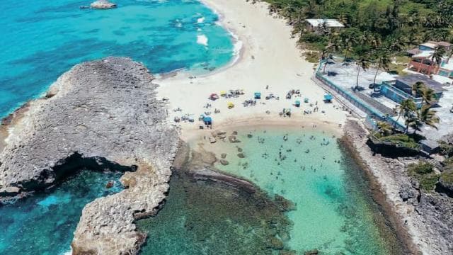 Puerto Rico: Cave & Beach Hopping Tour